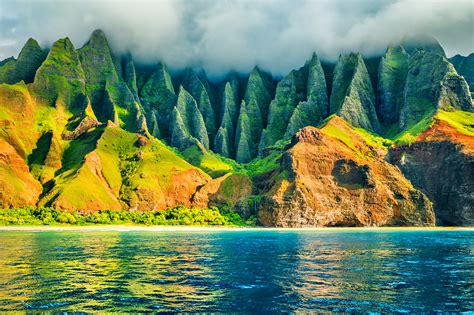 What’s the Best Way to Travel Between Hawaiian Islands? - The Family ...