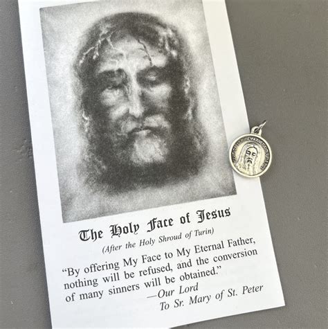 Holy Face of Jesus Medal Holy Face of Christ Medal / Holy Face of Jesus ...