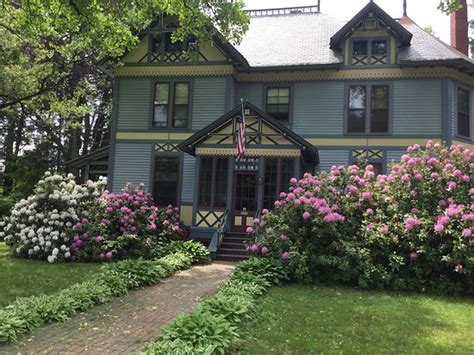 AMHERST INN - B&B Reviews, Photos, Rate Comparison - Tripadvisor