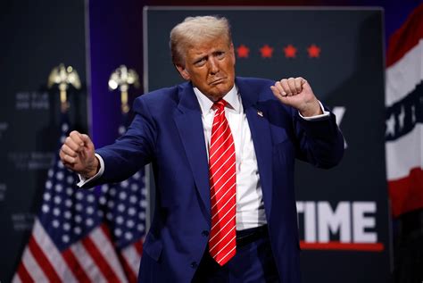 Donald Trump as President Photo 的图像结果