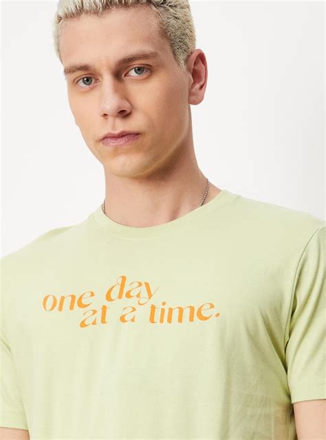 Buy Men Slim Fit Graphic T-shirt Online at just Rs. 299.0 ...