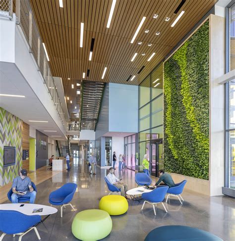 Colorado State University Spur Campus - JE Dunn Construction