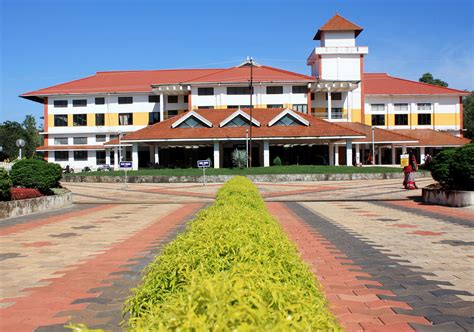 Calicut University Admission 2024: Application Form, Courses ...