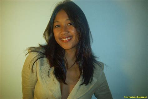 Cute and Innocent Looking Malay Girl Sucking BF Dick (24 pics) | Asian nude photo naked collection