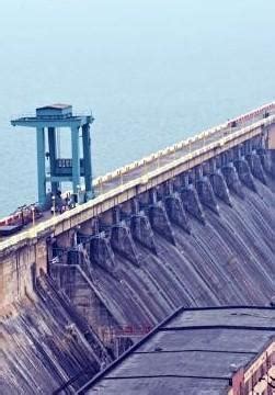 What are purpose of Hirakud dam? - Brainly.in