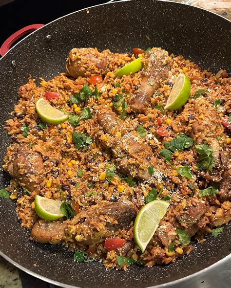 𝓡𝓪𝔂𝓷𝓪 𝓜𝓪𝓻𝓲𝓮 | Melo & I did #TacoTuesday a little differently this time & made our version of ...