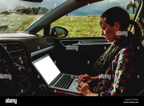 Co-Pilot Computer Screen 的图像结果
