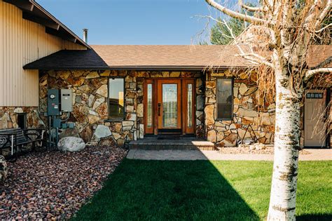 65 Wolf Creek Road, Ranchester, WY: Listing for Sale
