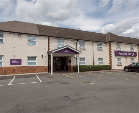 Convenient for London by Train - Review of Premier Inn London ...