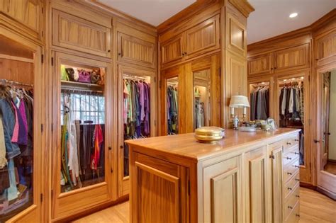 Tour Craigmuir Castle in Wenatchee, Wash. | HGTV