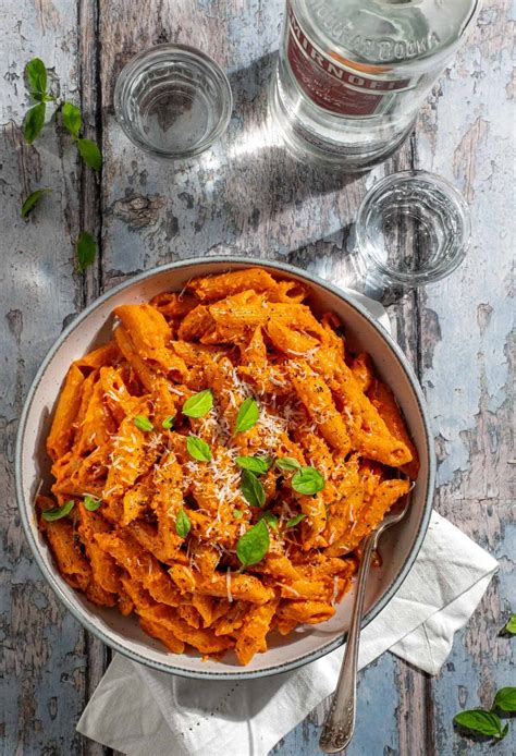 Gigi Hadid Pasta - The Viral Spicy Vodka Pasta Recipe