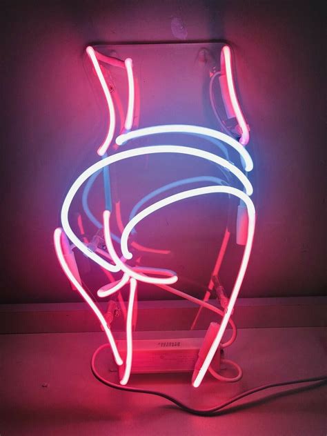 Queen Sense 17" Custom Pole Girl Live Nudes Back Butt Neon Sign Acrylic Man Cave Beer Pub Bar ...