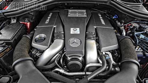 2014 Mercedes-Benz ML 63 AMG vs Porsche Cayenne Turbo in India - Overdrive