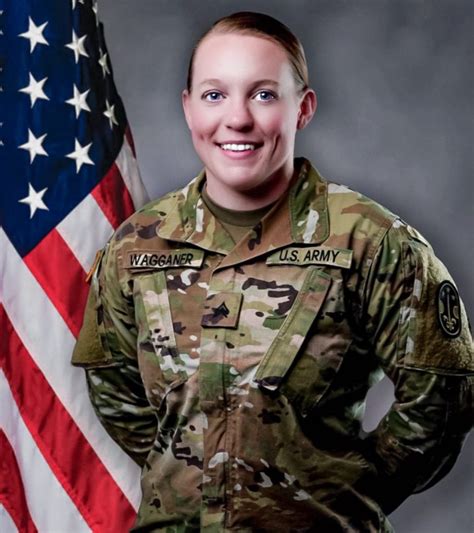 Farmington police officer serving overseas with national guard – Daily ...