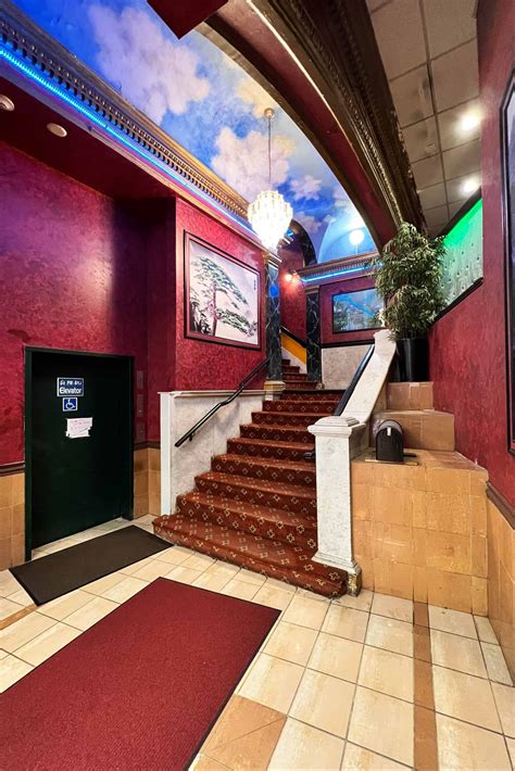 Empire Garden - Boston, MA - Route 1 Views