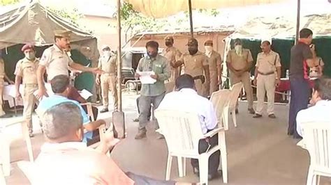 Coronavirus Lockdown: Odisha Police Sets 500 Helpline Numbers To ...