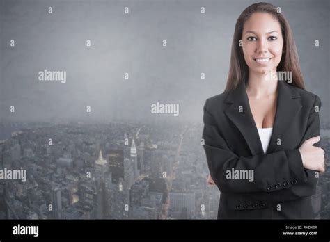 Attractive Woman Business Casual 的图像结果