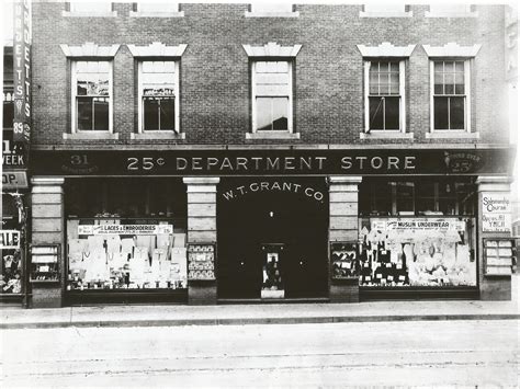 History - William T. Grant Foundation