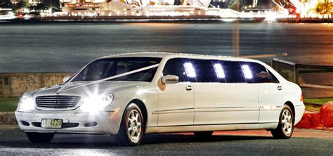 Mercedes Limo Hire Sydney | Mercedes S-Class Limos SydneyHF Wedding Cars