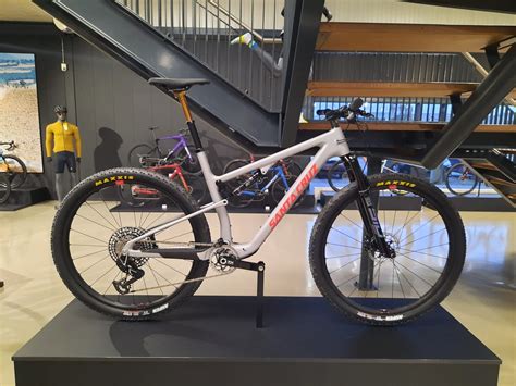 Santa Cruz BLUR XX SL AXS RSV / Carbon CC gebraucht kaufen M | buycycle