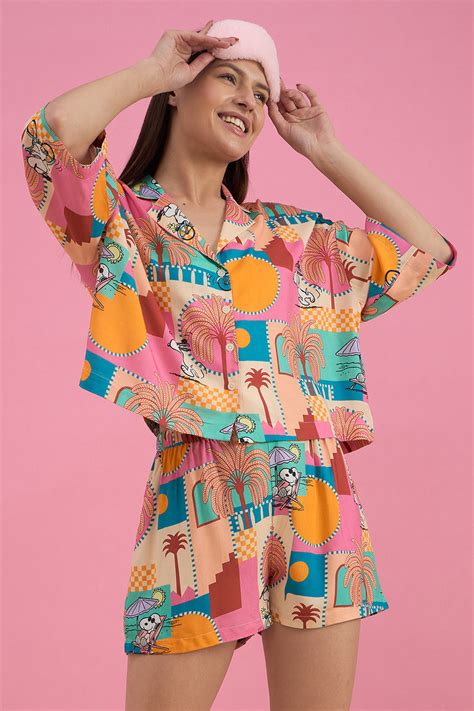 Buy Women Pyjamas & Tracksuit Online| Women Snoopy | Sweet Dreams
