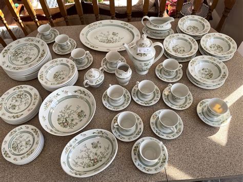 Complete set Royal Doulton fine bone China Tonkin pattern MINT - Beck ...