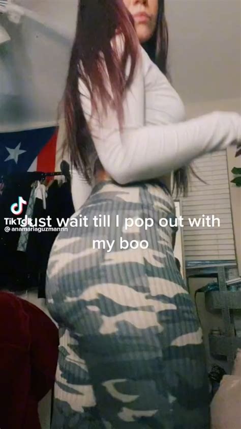 Latina baddie : r/GirlsInFlarePants