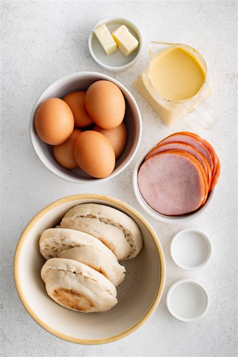 Eggs Benedict Recipe - The Forked Spoon