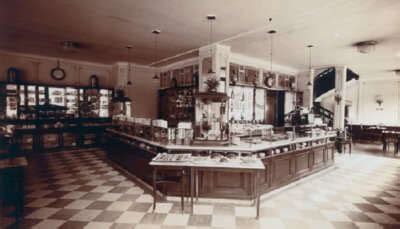 Best cafes in Switzerland with perfect ambiance and views for coffee lovers