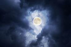 Moon And Clouds Photo by How To Photograph The Moon Digital Trends Moon And Clouds Photo
