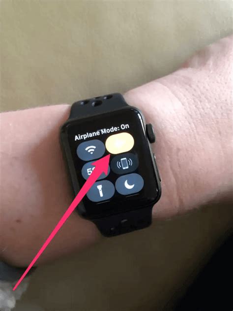 Resetting Apple Watch 的图像结果