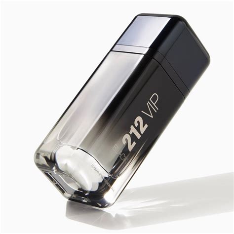 Carolina Herrera Mens 212 VIP Black Eau de Parfum For Unisex • 100ml