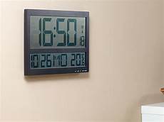 uhr mit temperaturanzeige infactory gro 223 e digitale wanduhr digitale wanduhr mit uhr mit temperaturanzeige infactory gro 223 e digitale wanduhr digitale wanduhr mit