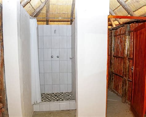 Lakeside rooms - Bhanga Nek Campsite