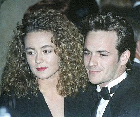 Rachel Sharp Wiki Luke Perrys Wife Age Height Family Net Luke Perry