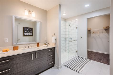 The Reed Charlotte | Luxury Apartments in Charlotte Apartments | Bozzuto