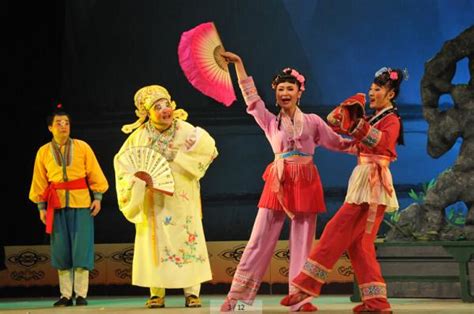 “刘三姐文化”带给戏曲发展的启示