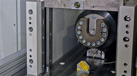 RFID and I/O Modules for Safe Tool Changes - TURCK India Automation Pvt ...