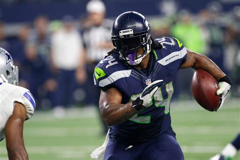 Marshawn Lynch Training Marshawn Lynch Leaves Lasting Legacy Of Iconic