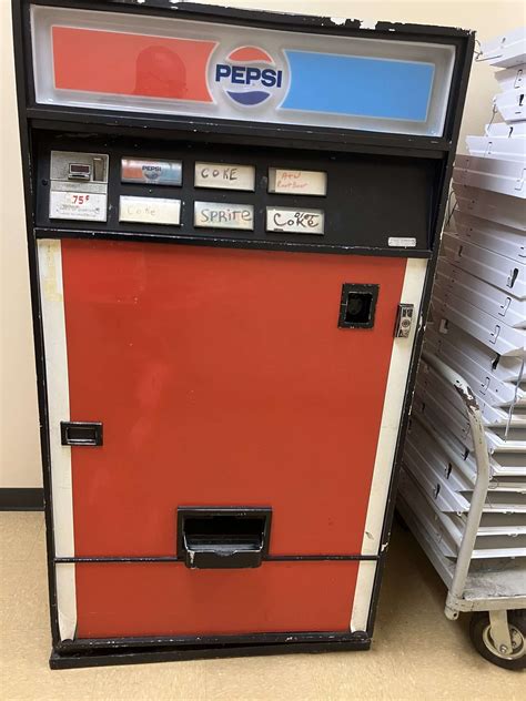 Pepsi Cola DCB 300 vending machine for sale Longwood, FL