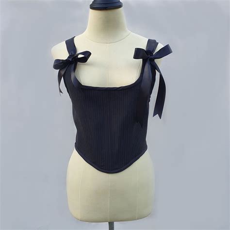 Mini corset | LINE SHOPPING