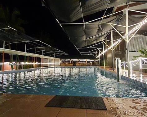 INAY'S PLACE RESORT (Calapan, Mindoro) - Hotel Reviews & Photos ...