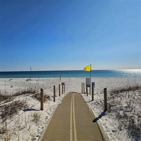 Lillian's Pizza - Perdido Key - Gulf Coast Journeys