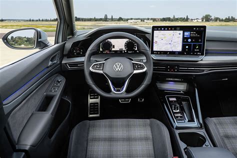 Volkswagen reinvents Golf with more powerful GTI | Autocar Professional