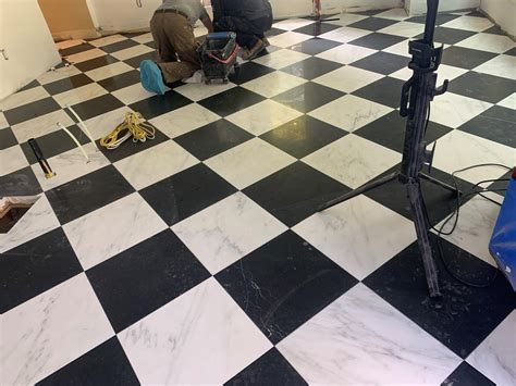 Checkerboard Floor: Classic Bianco & Nero Marquina - Marble Trend ...