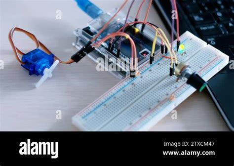 Microcontroller Unit Arduino 的图像结果