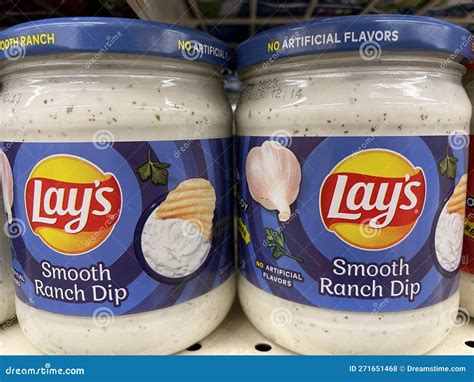 Grocery Store Lays Chip Dip Smooth Ranch Editorial Stock Photo - Image ...