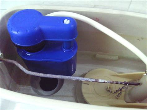 马桶水箱一直流水怎么办_马桶水箱一直流水维修 - 装修保障网