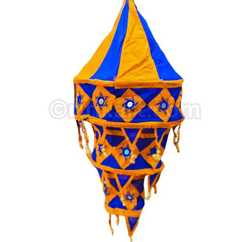 Orange & Blue Pipili Lampshade Applique - 3 steps