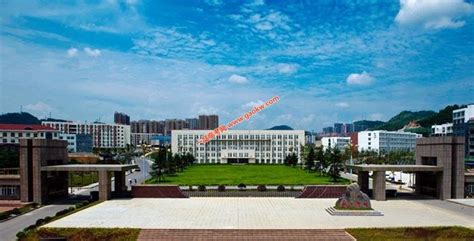铜仁学院2021年录取分数线（附2017-2021年分数线）_贵州二本分数线_一品高考网